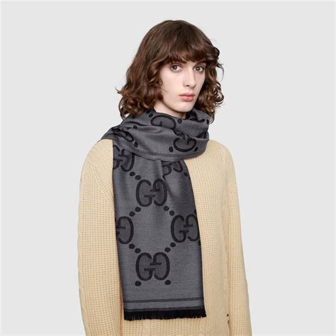 gucci sciarpa grigia|Sciarpa in lana GG jacquard .